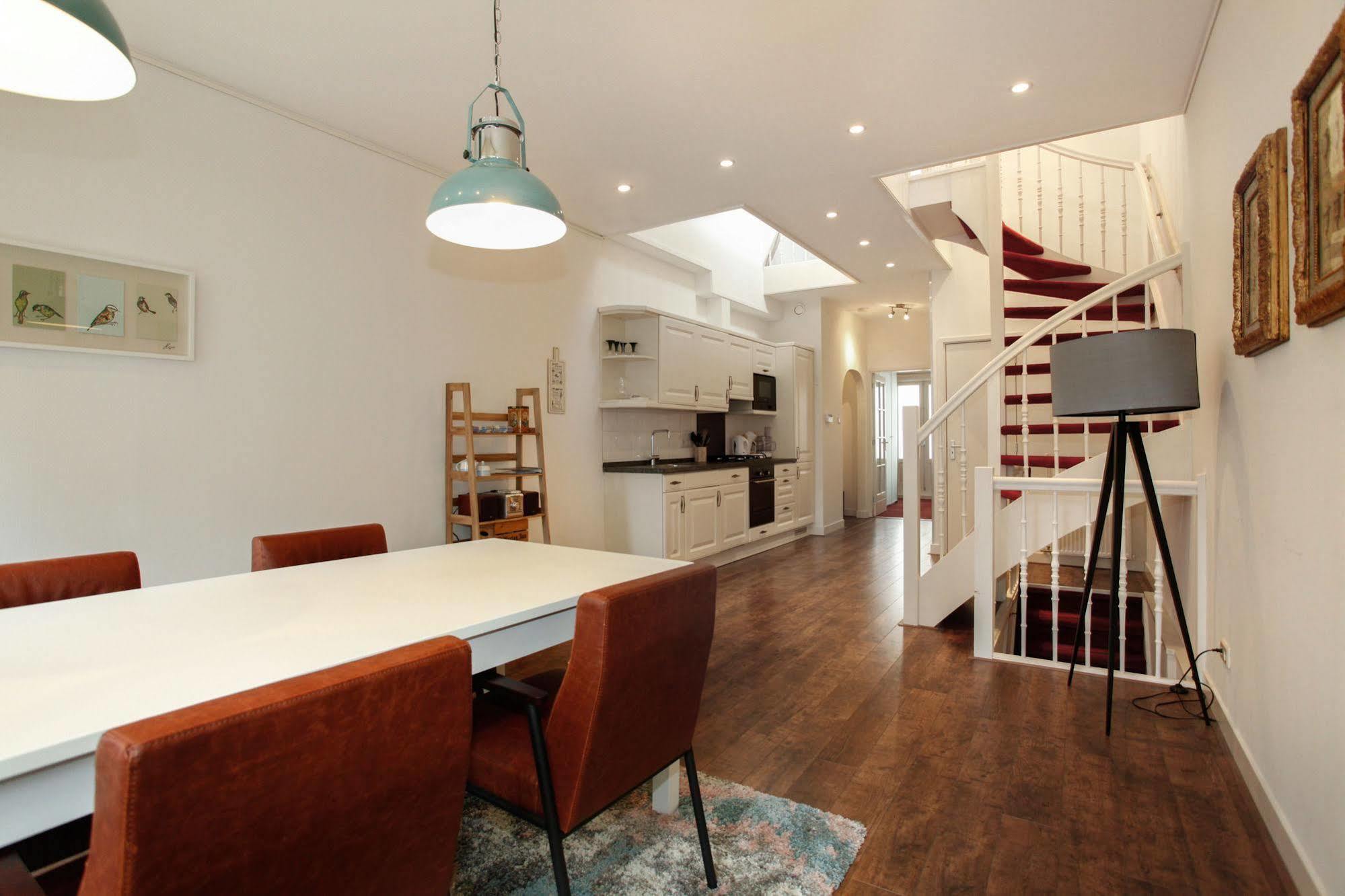 Stayci Serviced Apartments Noordeinde The Hague Exterior photo