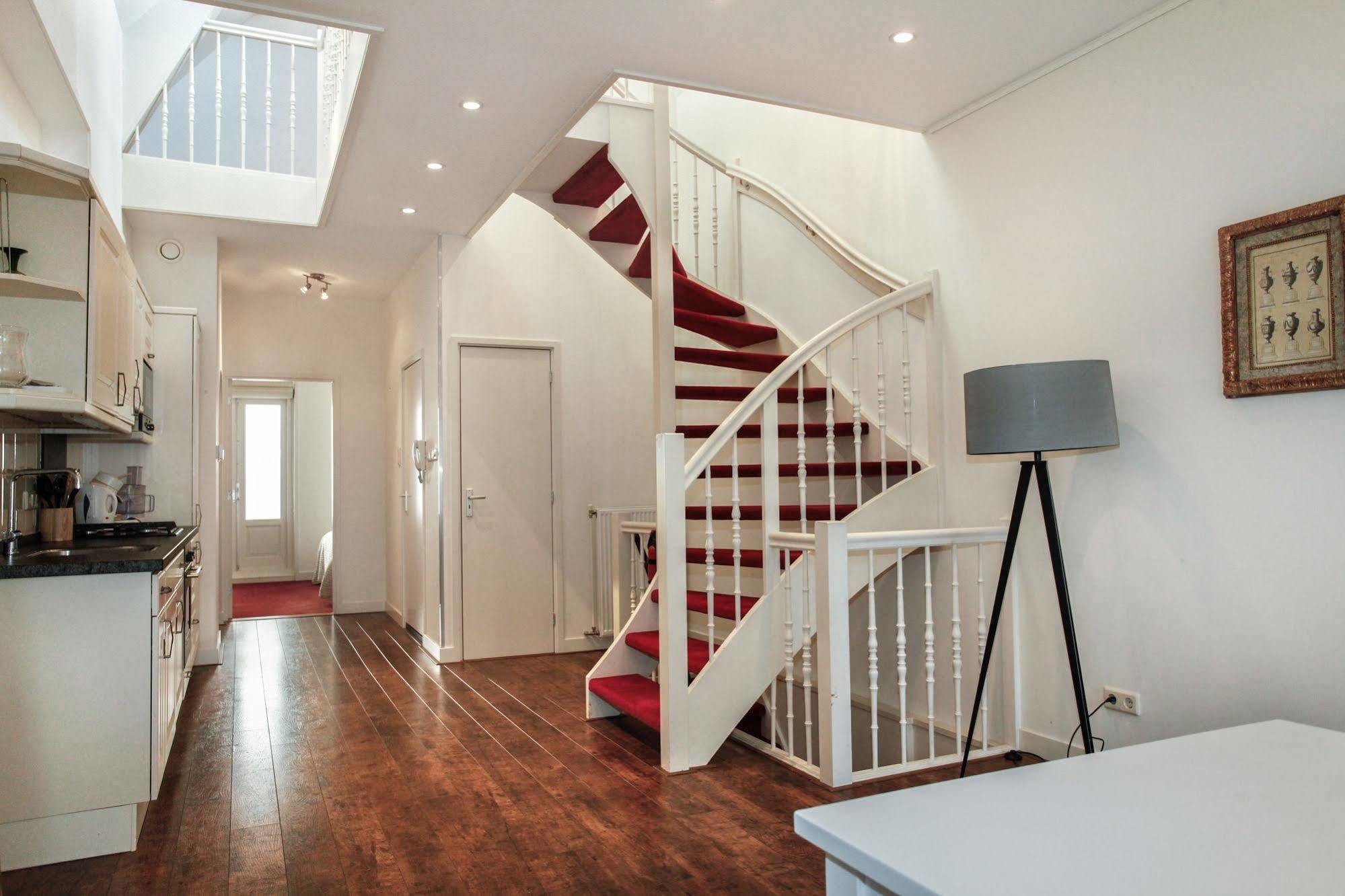 Stayci Serviced Apartments Noordeinde The Hague Exterior photo